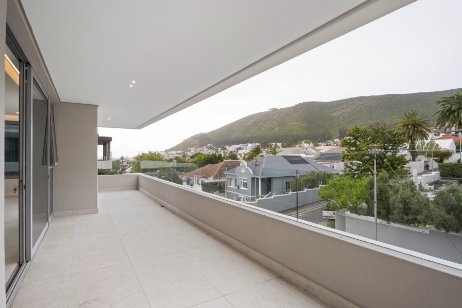 3 Bedroom Property for Sale in Fresnaye Western Cape